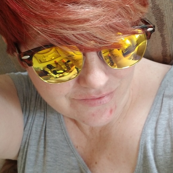 π RAY BAN SUNGLASSES π - Picture 2 of 8